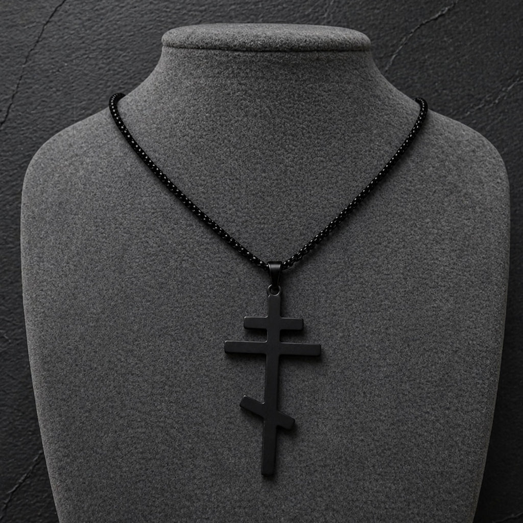 Collar de cruz ortodoxa
