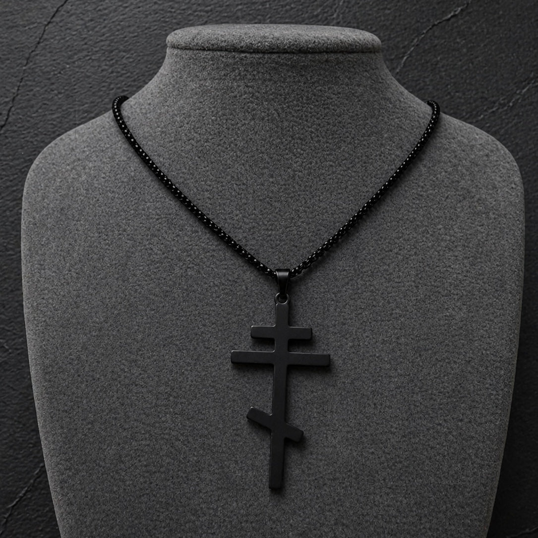 Collar de cruz ortodoxa