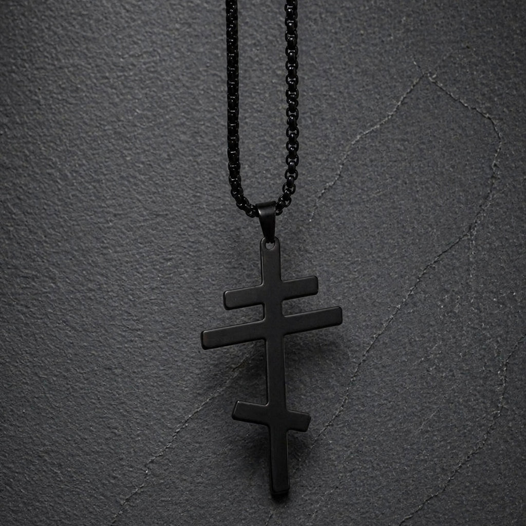 Collar de cruz ortodoxa