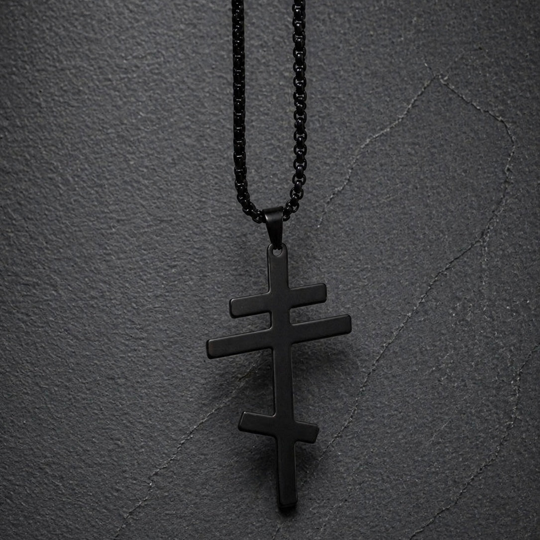 Collar de cruz ortodoxa